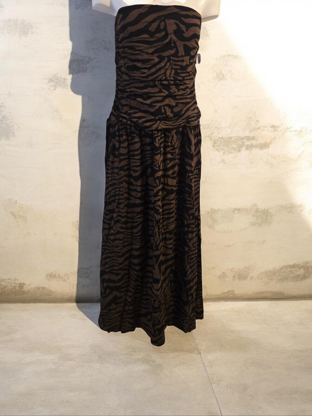🤎 Old Navy Zebra Print Strapless Maxi Dress 🤎 Size Medium